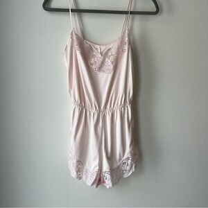 Vintage Pale Pink Lace Romper Teddy | Coquette Lingerie Sleepwear Small feminine